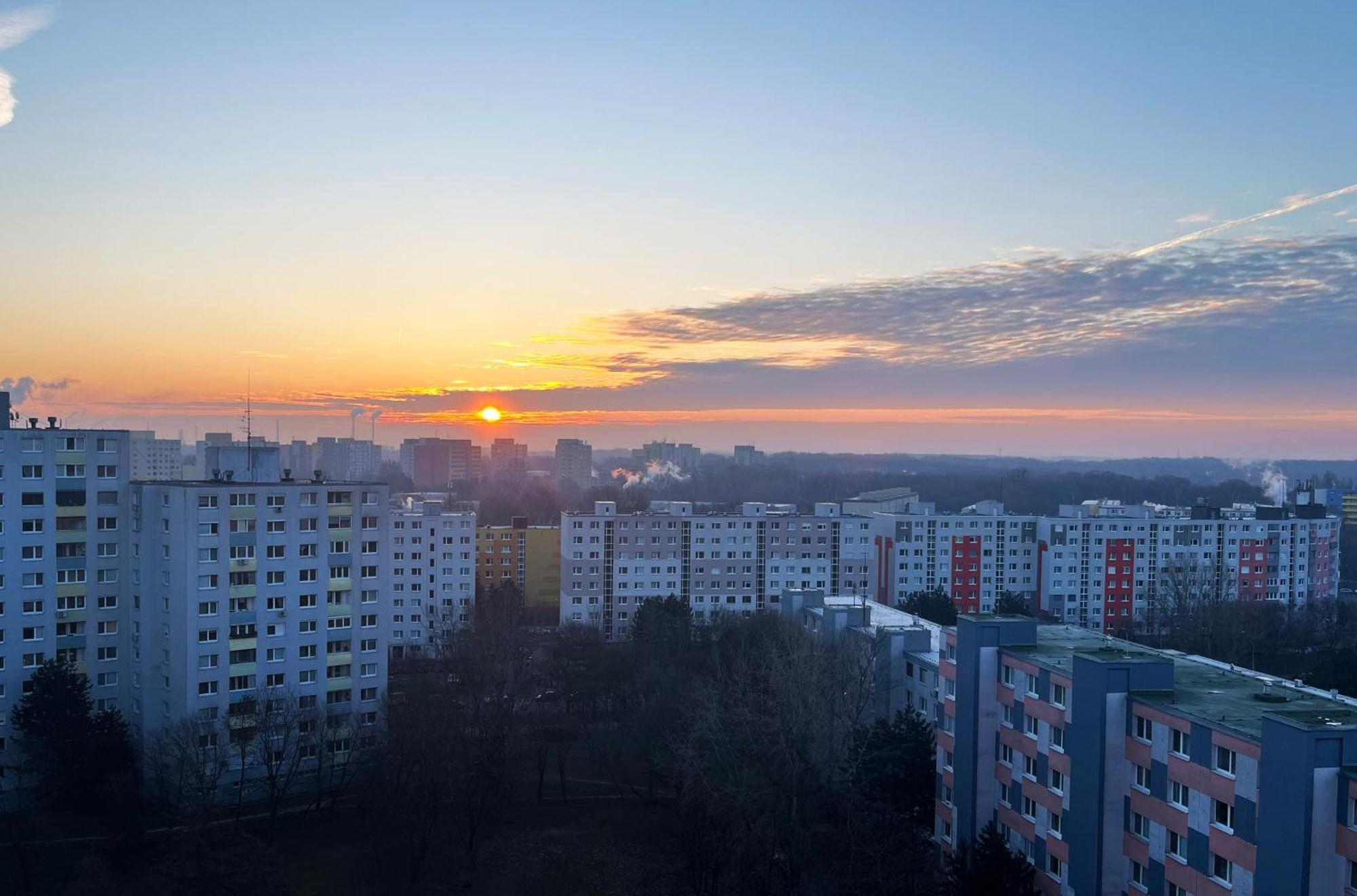 Air-Conditioned Studio, Close To City Centre & Tram Stop Bratysława Zewnętrze zdjęcie